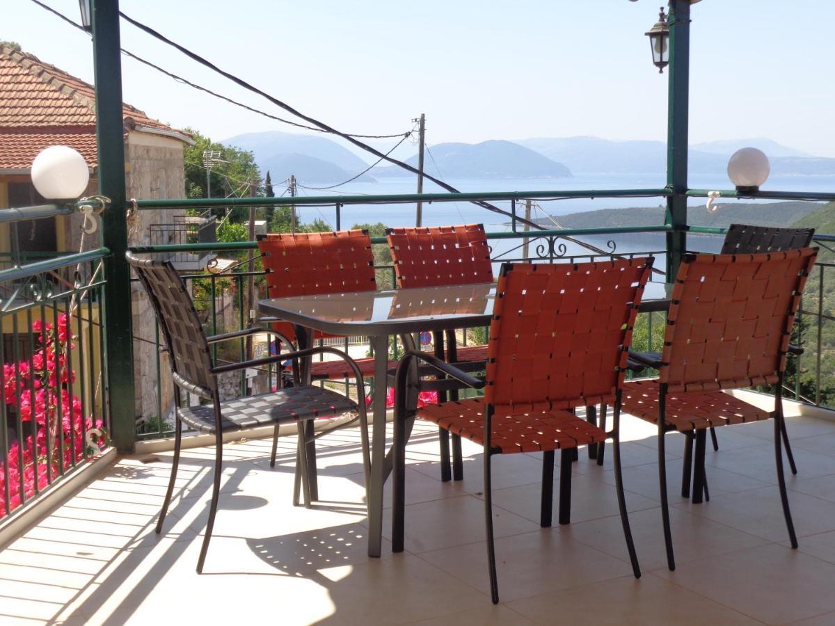 An Amazing Place For You! Giannas Home Evgiros ภายนอก รูปภาพ
